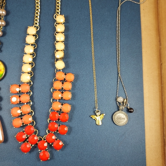 Assorted Jewelry Lot - Picture 12 of 16